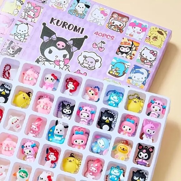 Sanrio Kuromi Hello Kitty & Friends Keychain 40 pcs Advent Calendar Mystery Set - Picture 5 of 5